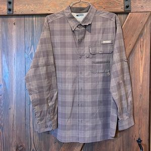 Columbia PNG button down